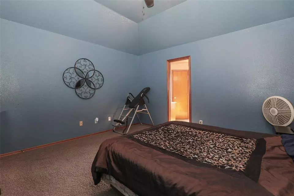  1008 Meadow Lake Dr, Noble, OK 73068 photo 15