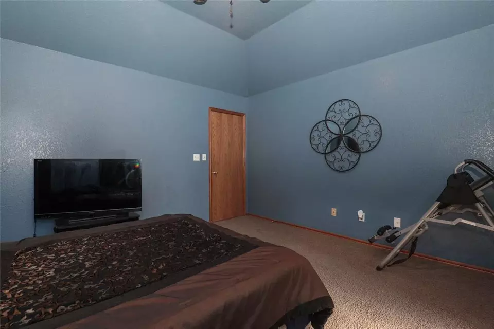 1008 Meadow Lake Dr, Noble, OK 73068 photo 14