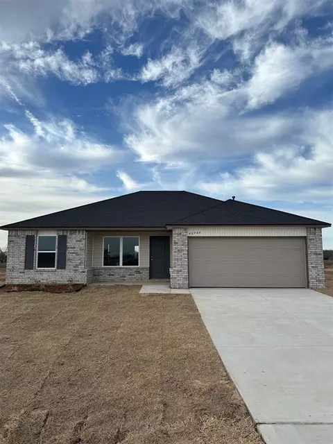 40949 Shawnee Meadows Dr, Shawnee, OK 74804