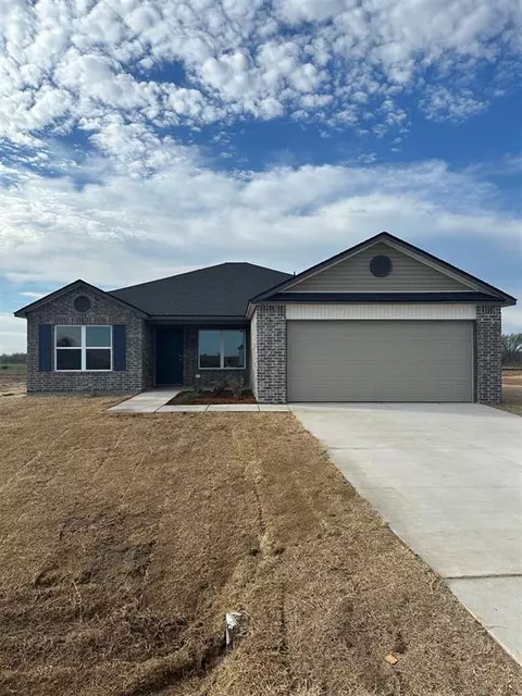40945 Shawnee Meadows Dr, Shawnee, OK 74804