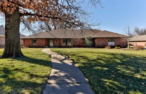 12121 Thorn Ridge Rd, Oklahoma City, OK 73120