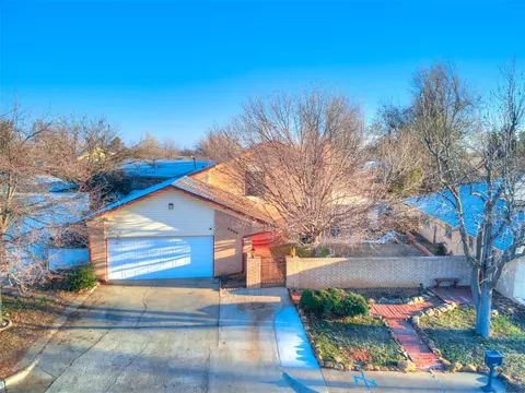 6609 Parkwood Ln, Oklahoma City, OK 73132