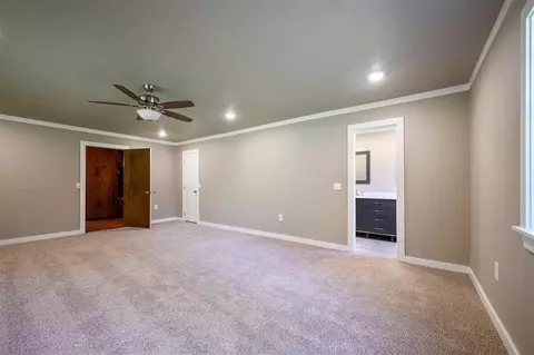 412 Oak St, Broken Bow, OK 74728 photo 9