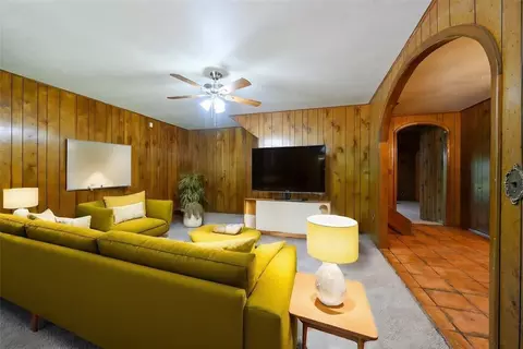 412 Oak St, Broken Bow, OK 74728 photo 3