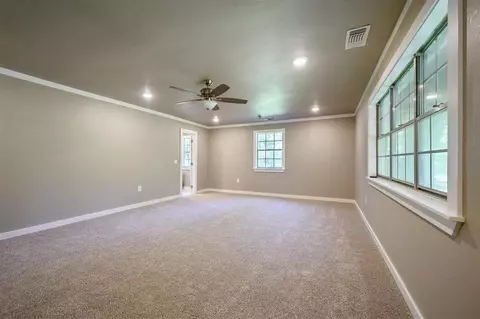 412 Oak St, Broken Bow, OK 74728 photo 8