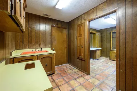412 Oak St, Broken Bow, OK 74728 photo 25
