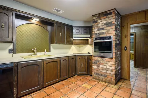 412 Oak St, Broken Bow, OK 74728 photo 23