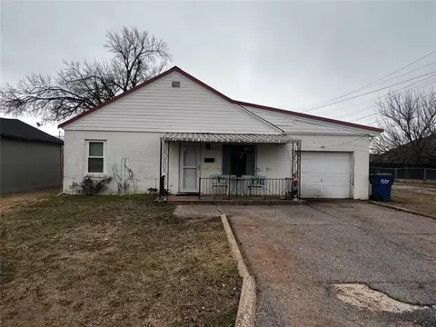 601 W Oklahoma Ave, Kingfisher, OK 73750