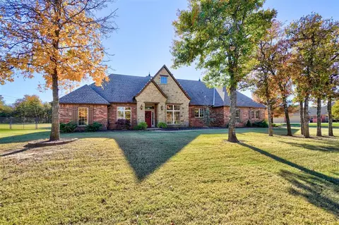 16542 Sandstone Cir, Choctaw, OK 73020