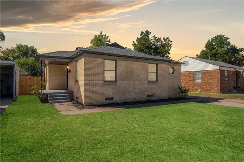 324 Ercoupe Dr, Midwest City, OK 73110