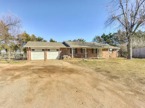 10 Englebretson Ln, Tuttle, OK 73089 photo 1