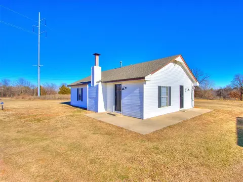18498 SE 15th St, Choctaw, OK 73020