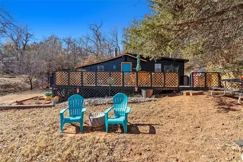 21240 E 2nd St, Hinton, OK 73047