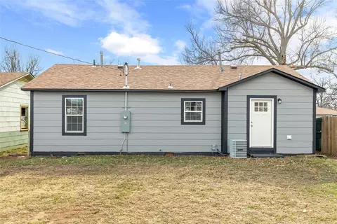 1107 Jackson St, Perry, OK 73077 photo 16