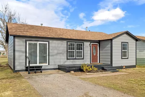 1107 Jackson St, Perry, OK 73077 photo 17
