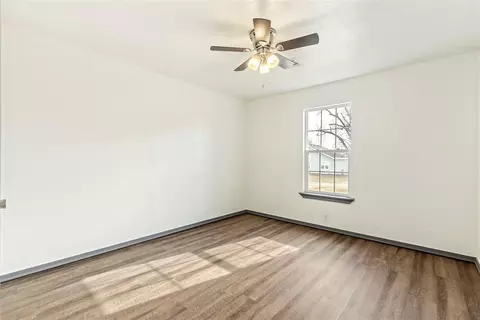 1107 Jackson St, Perry, OK 73077 photo 13