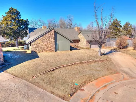 803 Sunny Brook Ct, Edmond, OK 73034