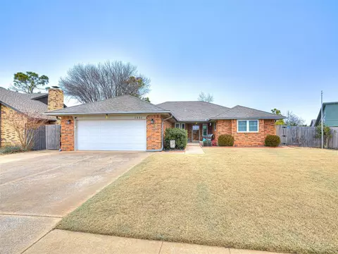 1331 Hamlet Rd, Oklahoma City, OK 73159