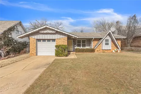 637 Reynolds Rd, Edmond, OK 73013