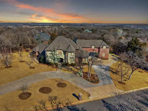1401 Winding Ridge Rd, Edmond, OK 73034