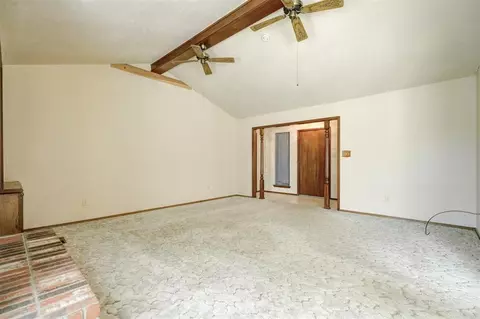 1902 Oakmeadows Dr, Norman, OK 73071 photo 5