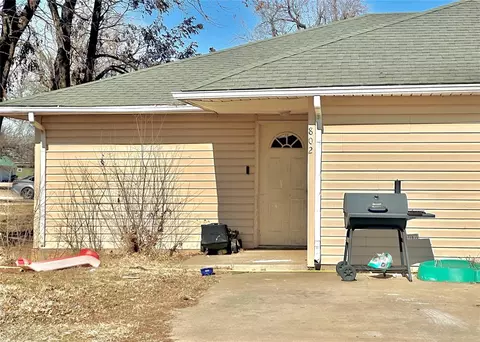 802 E Forrest St, Crescent, OK 73028 photo 3