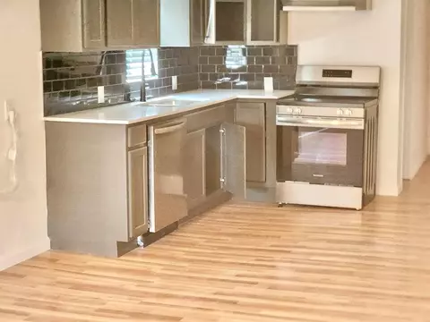 620 W Jackson St, Crescent, OK 73028 photo 2
