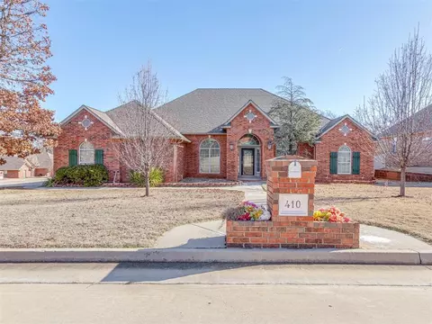 410 Windsor Rd, Midwest City, OK 73130