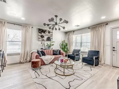 2037 NE 12th St, Oklahoma City, OK 73117