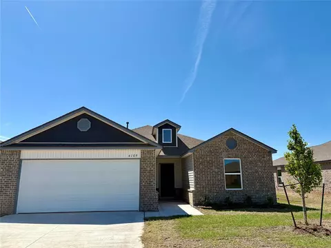 4109 Reese Dr, Mustang, OK 73064