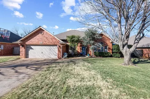 1113 Kingston Blvd, Edmond, OK 73034