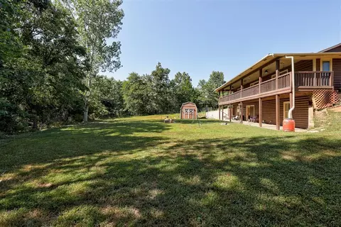 18888 E Tecumseh Rd, Newalla, OK 74857