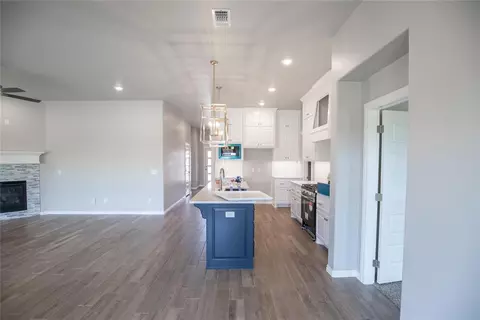 13037 NE 9th St, Choctaw, OK 73020