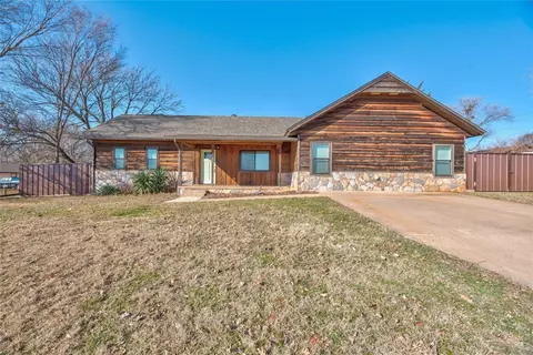 1003 N 6th Ave, Purcell, OK 73080
