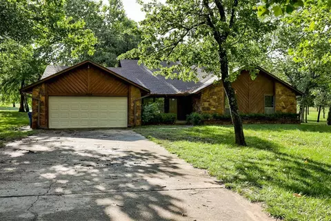 2350 Forest Oaks Dr, Choctaw, OK 73020