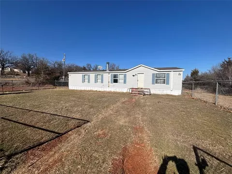 332246 E Hidden Canyon Rd, Wellston, OK 74881