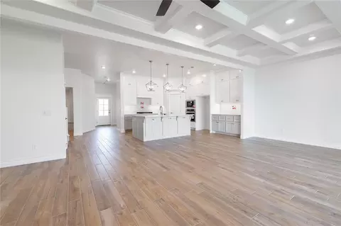 9320 Cheek Ranch Rd, Yukon, OK 73099