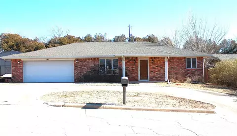 426 Bob White Dr, Purcell, OK 73080