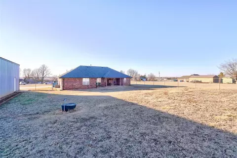 102 Briscoe Dr, Tuttle, OK 73089 photo 46