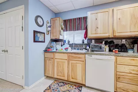 102 Briscoe Dr, Tuttle, OK 73089 photo 35