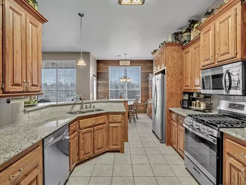 517 Allison Ln, Moore, OK 73160 photo 18