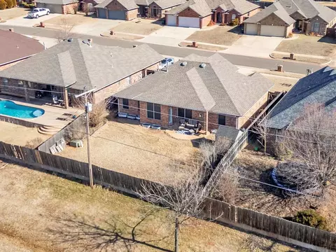 517 Allison Ln, Moore, OK 73160 photo 37