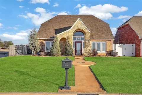 717 E 11th St, Cordell, OK 73632