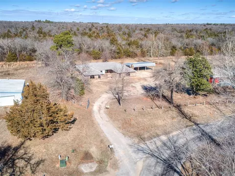 18 Horseshoe Ln, Mcloud, OK 74851 photo 43