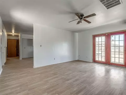18 Horseshoe Ln, Mcloud, OK 74851 photo 9