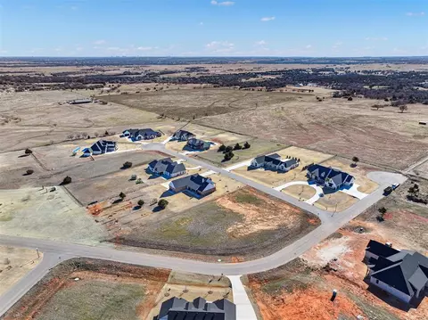 13525 NW 130th Ter, Yukon, OK 73099