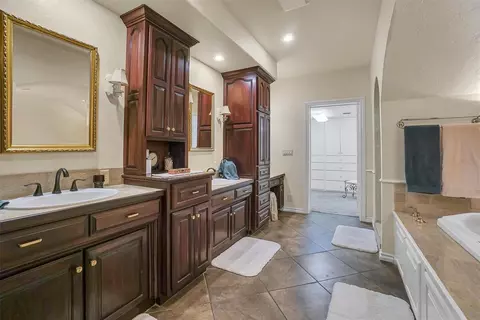 809 Queens Way, Altus, OK 73521 photo 26