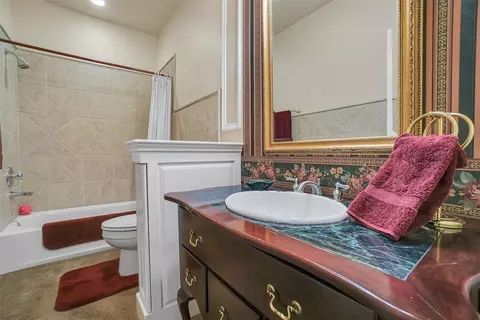 809 Queens Way, Altus, OK 73521 photo 32