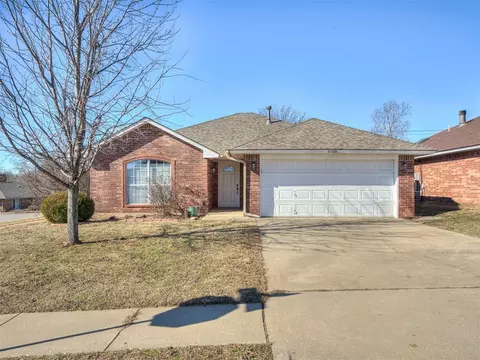 2700 Tioga Cir, Norman, OK 73071