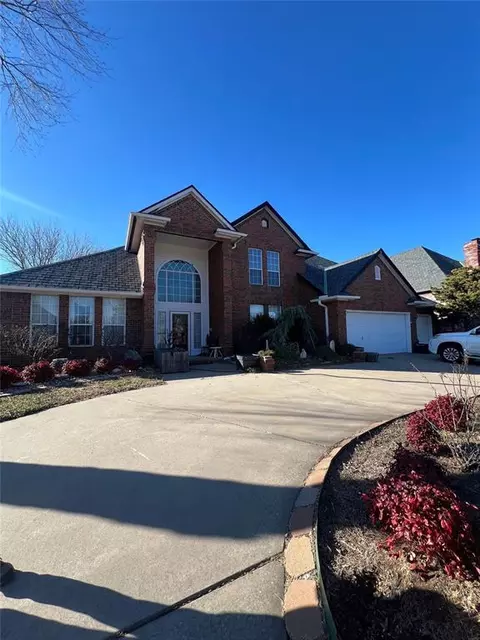 12009 Lorien Way, Oklahoma City, OK 73170